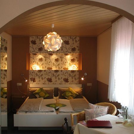 Restaurant Landgasthof Zum Wiesengrund Newel Pokój zdjęcie
