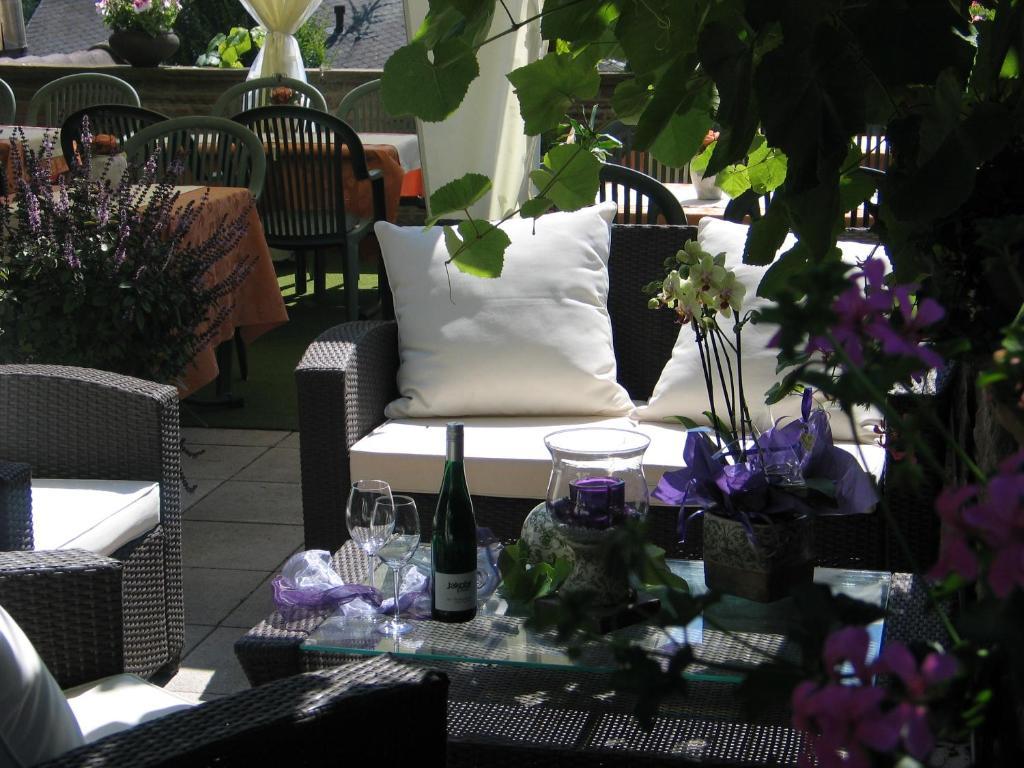 Restaurant Landgasthof Zum Wiesengrund Newel Zewnętrze zdjęcie