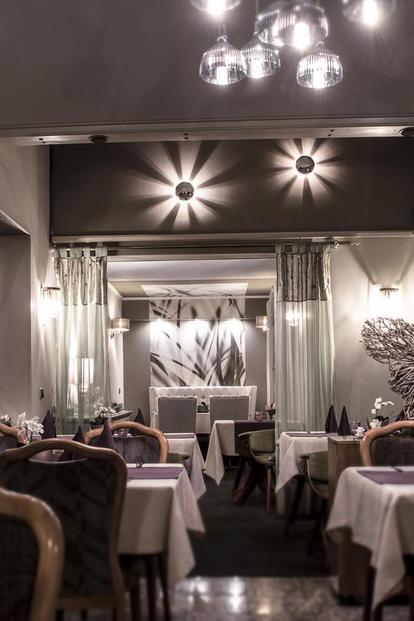 Restaurant Landgasthof Zum Wiesengrund Newel Zewnętrze zdjęcie