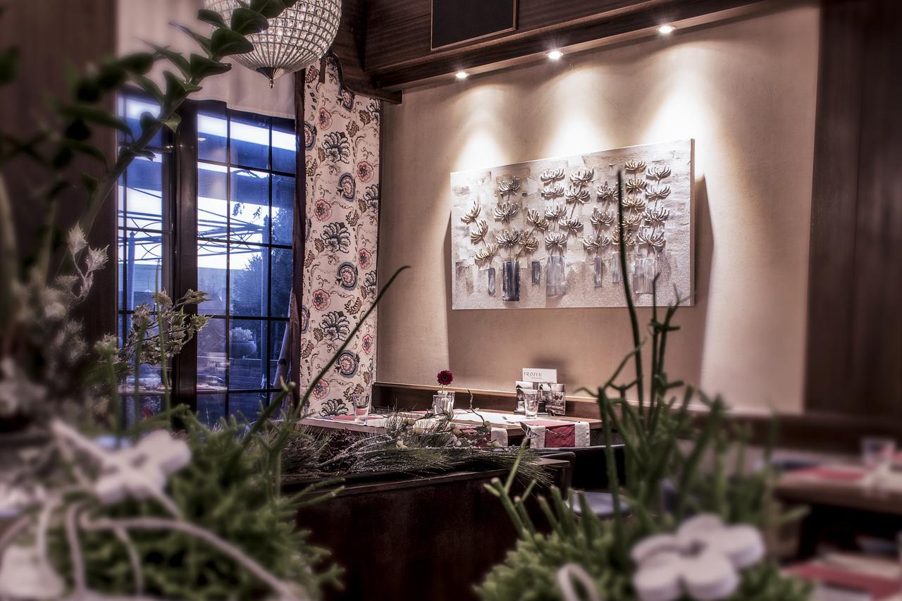 Restaurant Landgasthof Zum Wiesengrund Newel Zewnętrze zdjęcie
