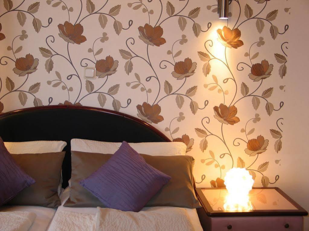 Restaurant Landgasthof Zum Wiesengrund Newel Zewnętrze zdjęcie