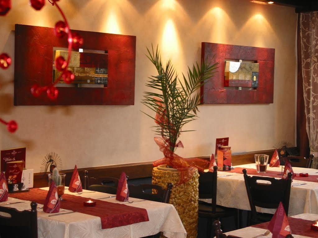 Restaurant Landgasthof Zum Wiesengrund Newel Zewnętrze zdjęcie